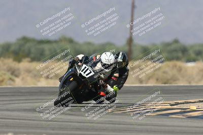 media/Oct-13-2025-Moto Forza (Mon) [[a66d839500]]/2-A Group/Session 3 (Turn 16)/